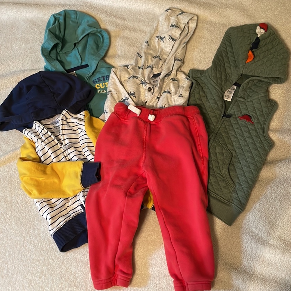 *NEW ITEMS ADDED Carters Boys Bundle 24m